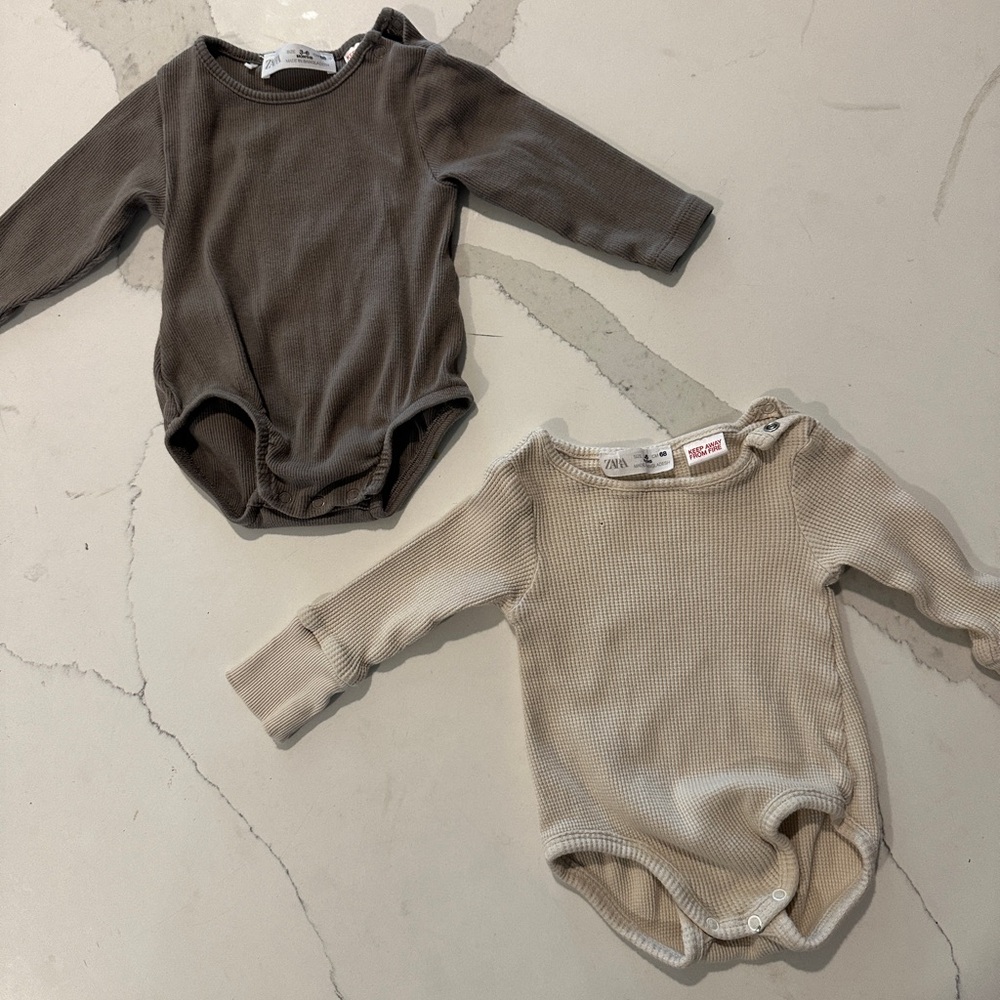 $17 ADD‎ ON Zara onesie Waffle long-sleeve bodysuit bundle ribbed 3-6M